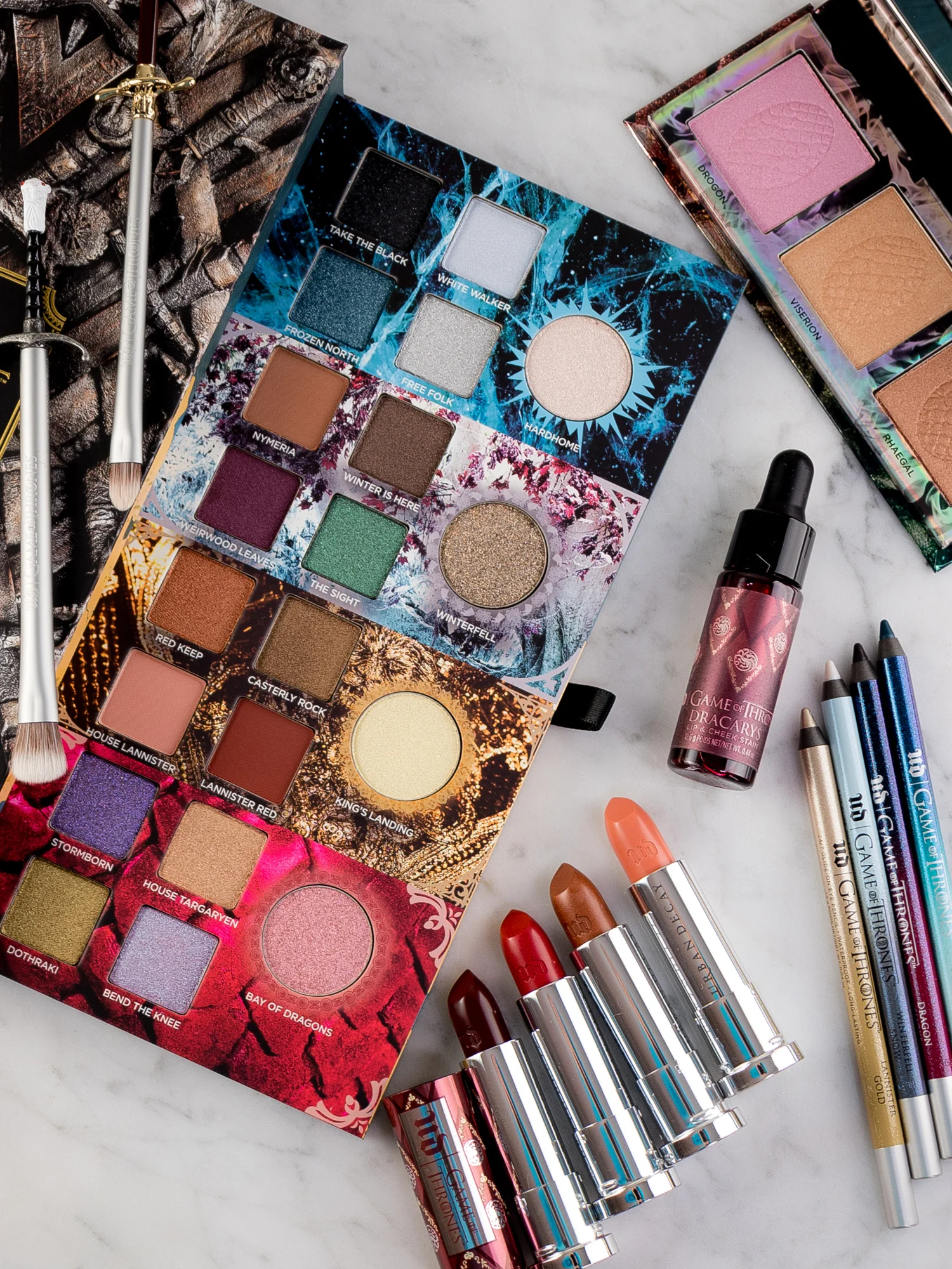 URBAN DECAY Game of Thrones アイシャドウパレット Urban Decay x Game of Thrones Eyeshadow Palette Swatches
